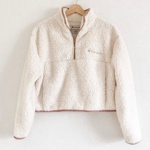 NWT Champion Cropped Sherpa Pullover Sweatshirt Medium